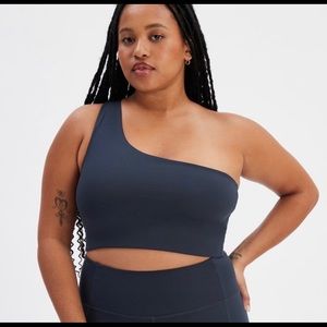 NWOT Girlfriend Collective Midnight Bianca One Shoulder Bra